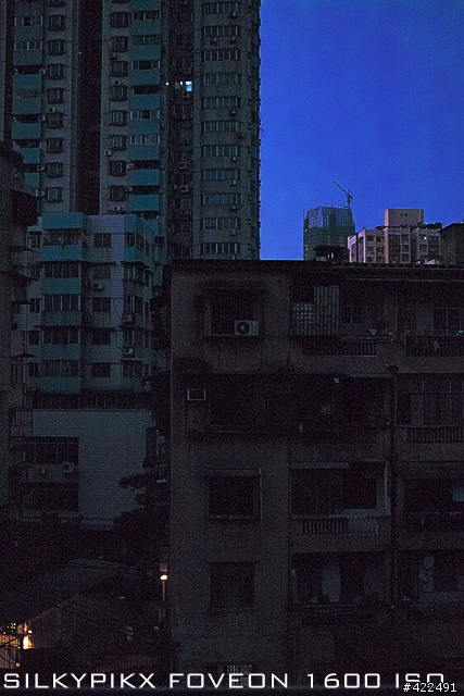 解放DP系列高ISO可用性,紅色易過曝問題,全能X3解壓工具SLIKYPIX FOVEON及SPP/CS5解壓效果對比.