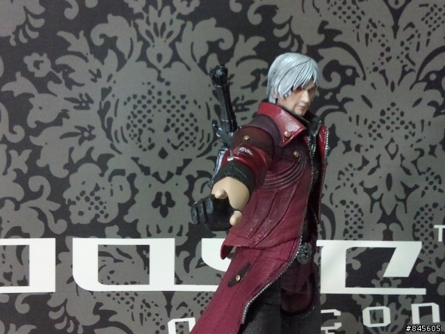 PLAY ARTS 改 [DEVIL MAY CRY4] 但叔 簡易分享