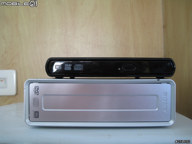 [12.22更新][好人系列I開箱]創見 TS8XDVDRW 超薄外接式USB-DVD燒錄機-台灣製造(托盤式)