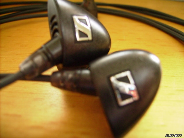 [開箱] Sennheiser IE7 (新增不負責任心得....)