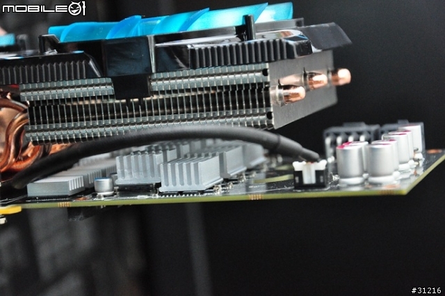 [冰極之刃]GELID ICY VISION vs GTX480 SC