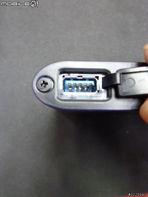 [開箱]廣穎 A80 usb 3.0 500G 外接式硬碟