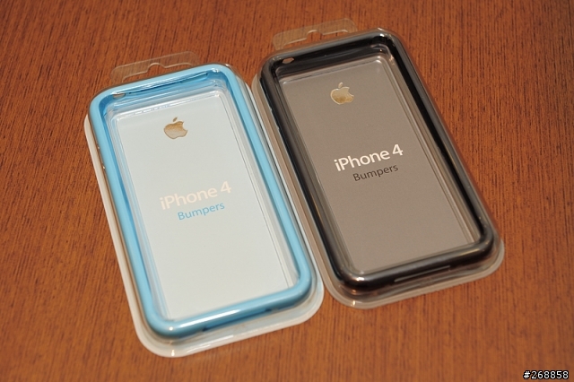 (開箱照) 美版iPhone4+Bumper黑色&藍色