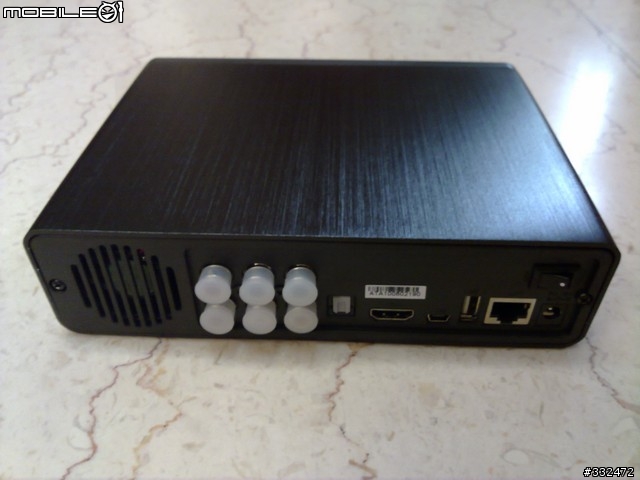 [簡單開箱文]Hornettek MP3033 - Cinema 352高畫質播放機的兄弟機
