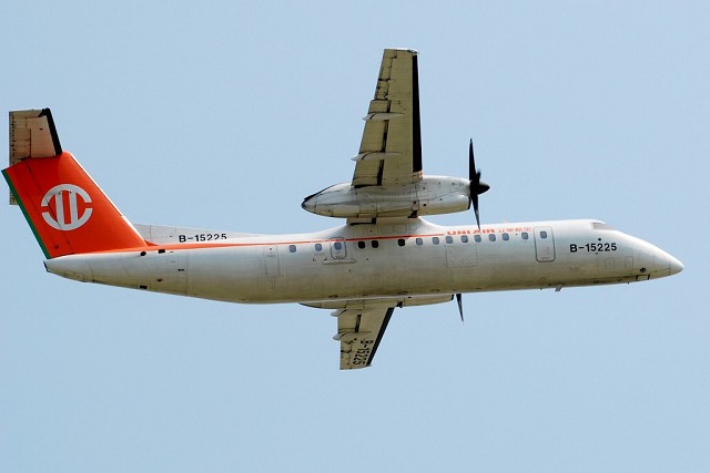 高雄小港航拍分享RCKH(國泰One World彩繪機)