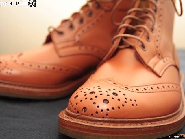 《開箱分享》TRICKER'S 英式雕花鞋