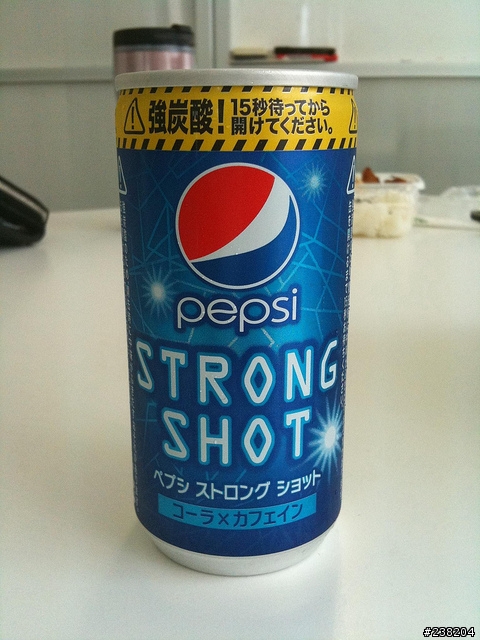 [日本限定 百事可樂]強碳酸 靜置15秒後才可打開飲用