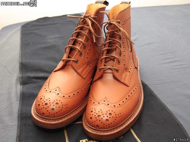 《開箱分享》TRICKER'S 英式雕花鞋