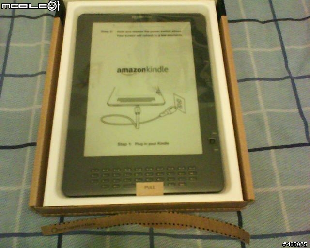 [開箱] Kindle DX Graphite - latest generation , 2010.7.7, 已補圖(20100726)