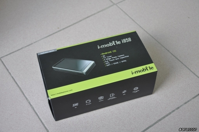 4.3吋Android手機，11,400～13,300 元的酷似EVO 4G機，還內建TV