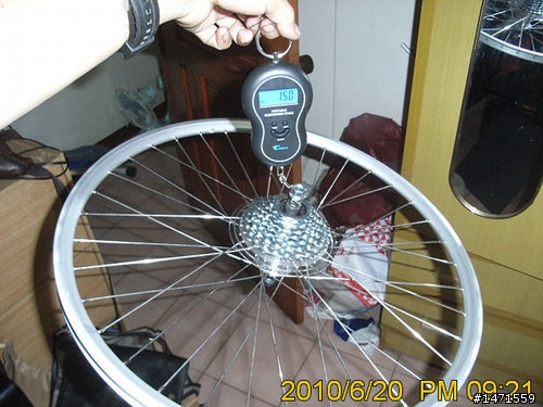 FUJI ACE 24 兒童公路車開箱文,改裝碳纖前叉完成