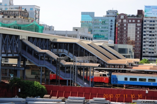 D5000鐵道攝影貼圖~歡迎來蓋樓