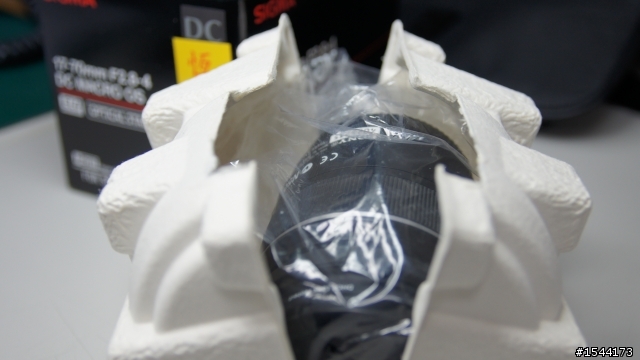 不專業SIGMA 17-70mm 2.8-4 開箱文 7/13跟新