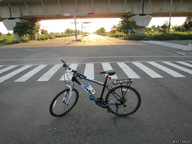 終於輪我開箱了.....TALON啦