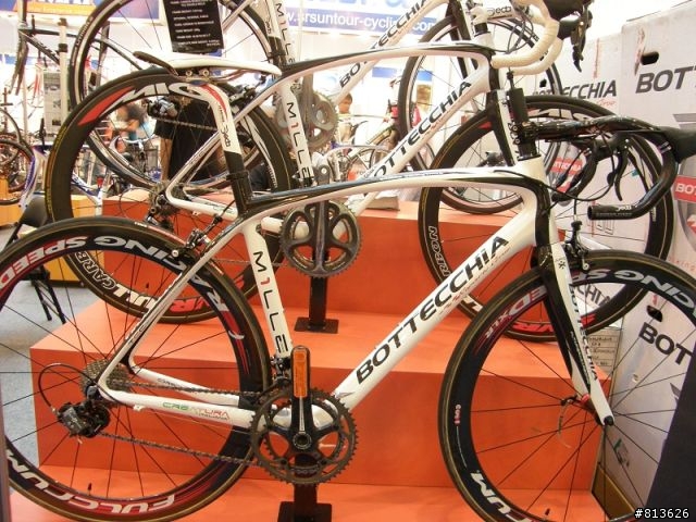[分享]運動休閒展展了些什麼???(圖多)