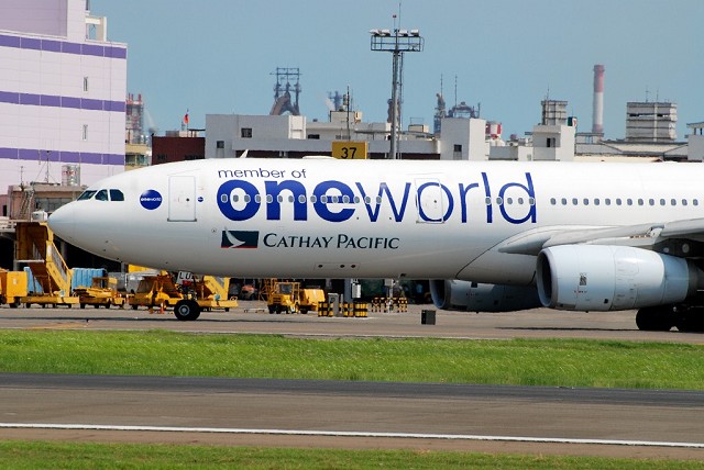 高雄小港航拍分享RCKH(國泰One World彩繪機)