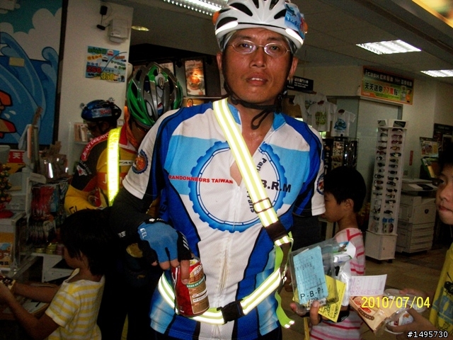 瘋600K (之) 一家都是人...相片600張