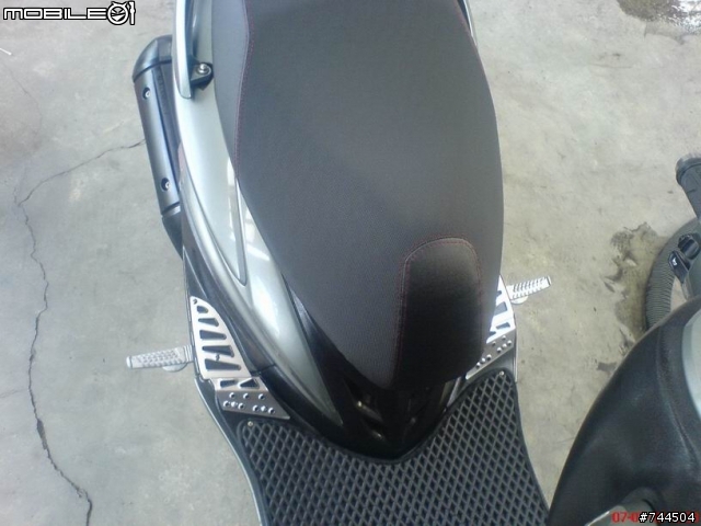 ﹝外觀分享﹞08年化油新勁戰上飛旋踏板照！！