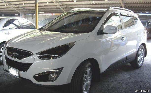 白色頂級 ix35交車7天之小改照