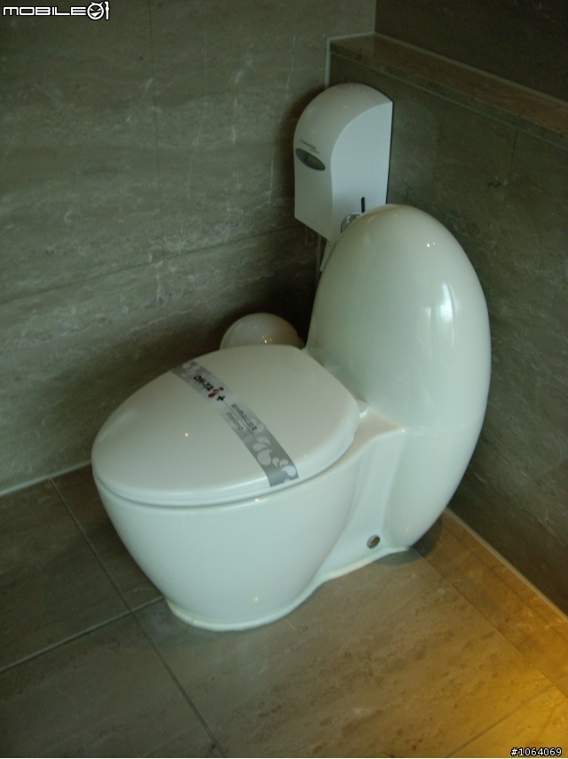 [分享] 台南與高雄的汽車旅館 (圖多)