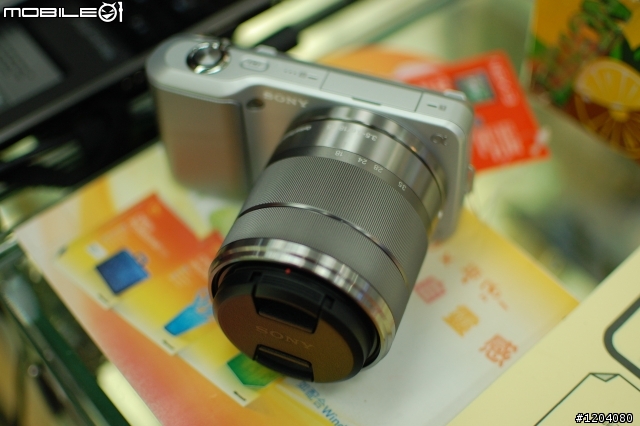 NEX  3 打開箱圖