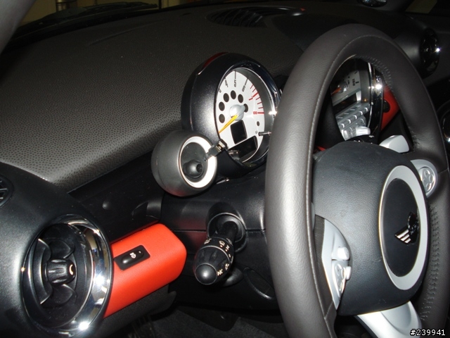 尋找BMW MINI 導航架