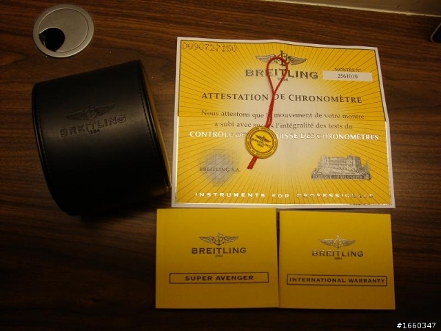 不專業開箱,2010 白面 Breitling Super Avenger