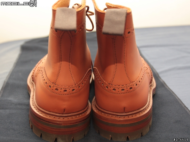 《開箱分享》TRICKER'S 英式雕花鞋