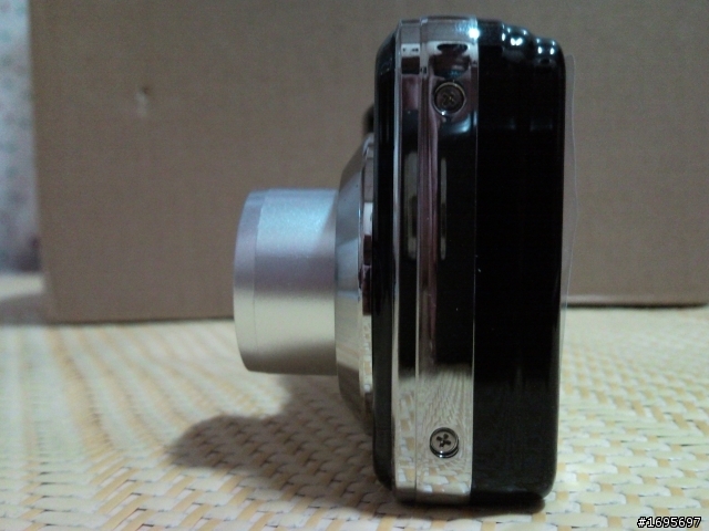 [新手的不專業開箱文] 富士 FUJIFILM FinePix AV130 傻瓜入門相機~純分享