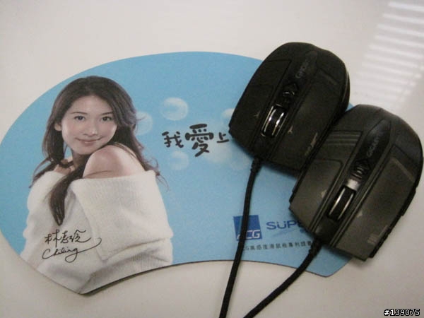 我個人的極限王者M8000X(滾輪改裝文)