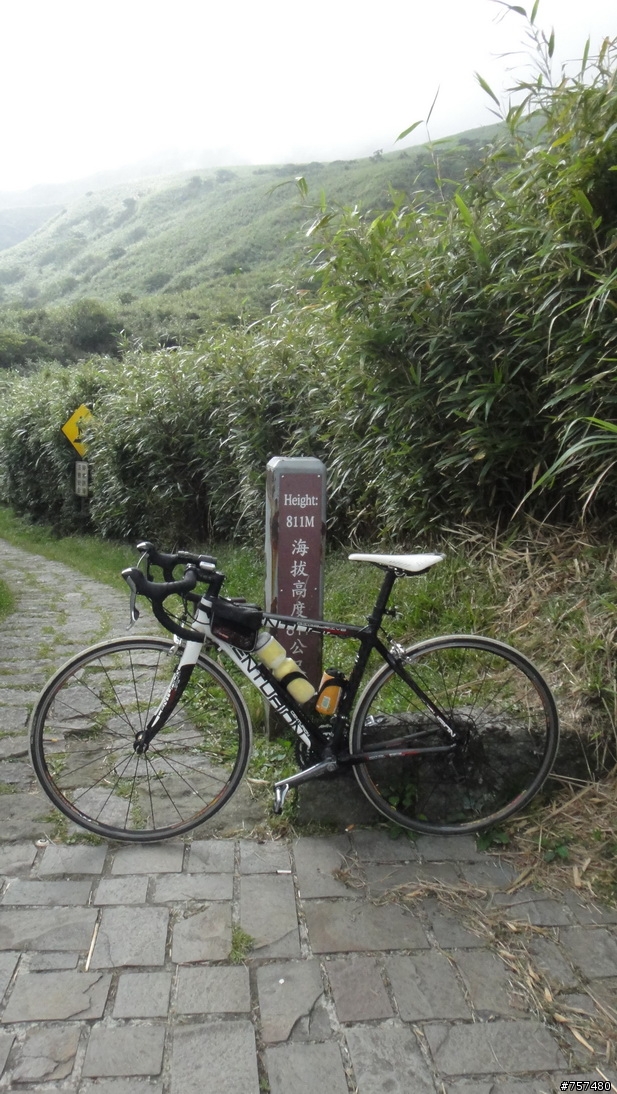 08-28 - 人車合一 冷水坑 - 七星山 - 小油坑 小越嶺