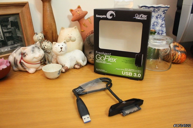 [開箱]推薦給雙系統使用者的2.5吋隨身硬碟Seagate FreeAgent GoFlex Pro