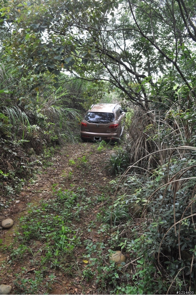 luxgen7suv挑戰極限深度off-road