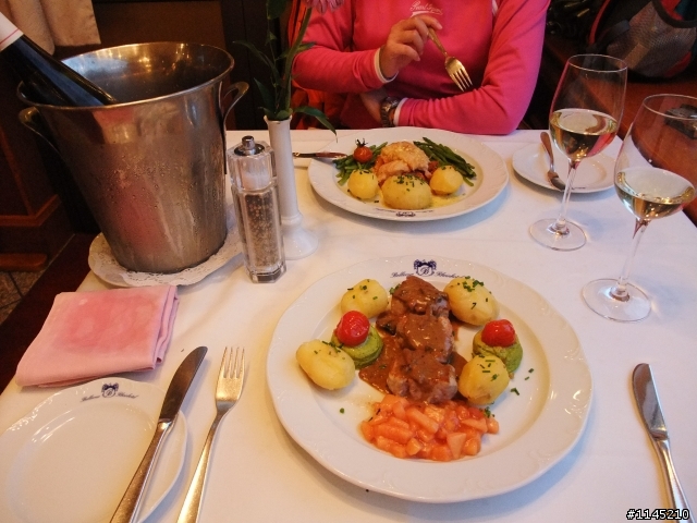 我在萊茵河買醉 ~ @@