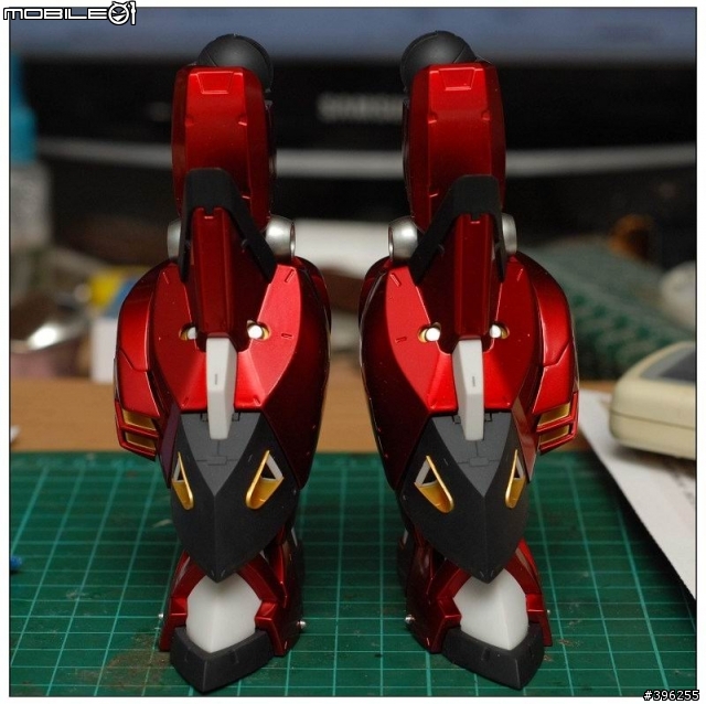 【心得】【作品分享】紅色就是王牌!非專業製作 1/100 Alteisen 異色版 SOLO秀