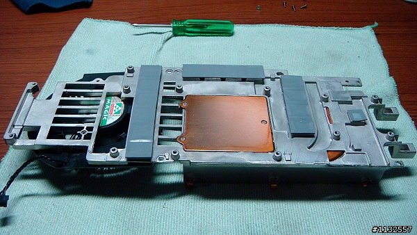 GTX260 重塗散熱膏的效果