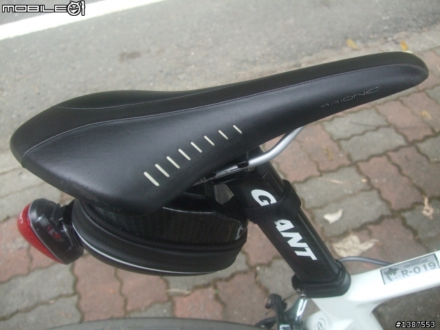 購入二手09'tcr ad0