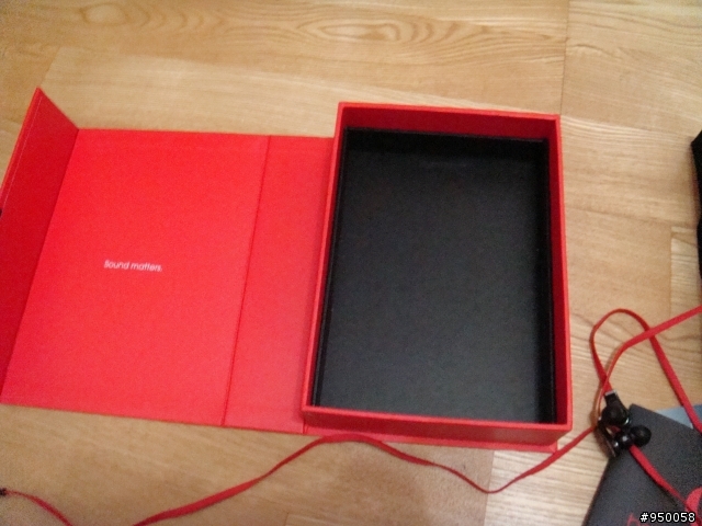 「開箱」Monster Beats by Dr. Dre tour