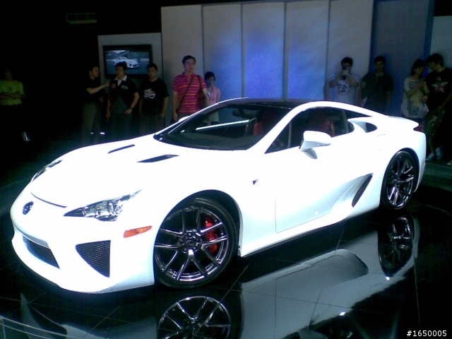 LEXUS LFA 8/27-8/29於微風廣場維多利亞廣場隨手拍分享~