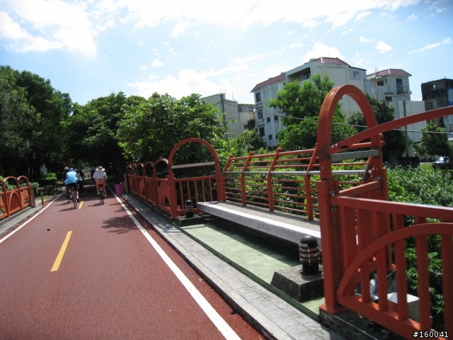 東豐自行車綠廊與后豐鐵馬道
