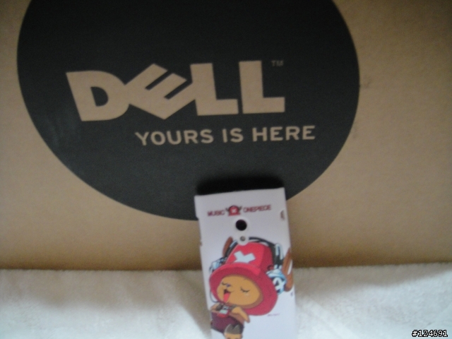DELL Studio 15 亮面黑開箱