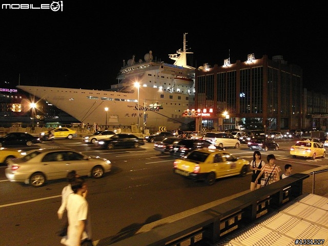 剛入手的 WB2000 試拍