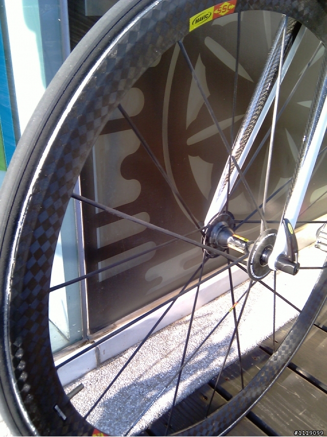 [分享] GIANT TCR ADV SL LTD 全球限量161/155(電子變速)