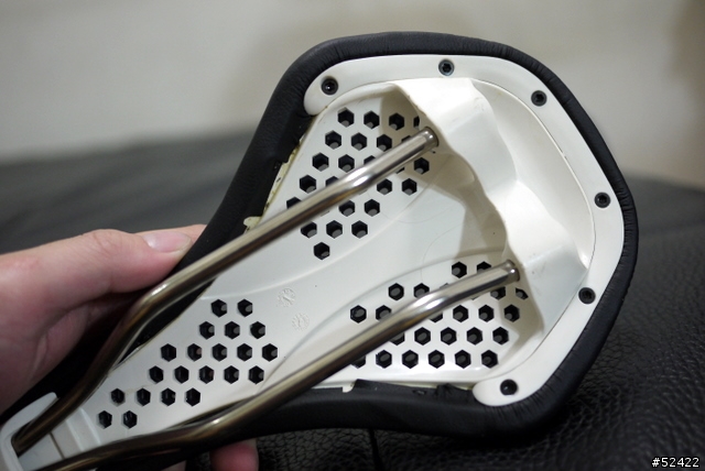 [分享]VELO SENSO MILES S 女用座墊 Miles 4142
