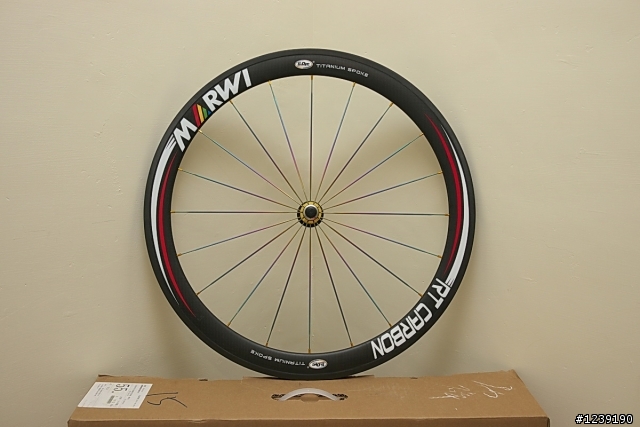 碳纖板輪入手開箱-MARWI RT CARBON