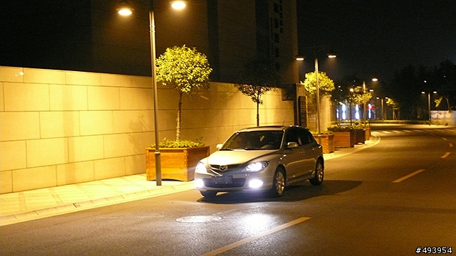 08款~Mazda3 5D 後霧燈更換作業!