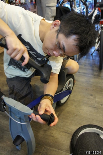 小朋友第一台車!德國FirstBIKE 滑步車(pushbike 學步車)