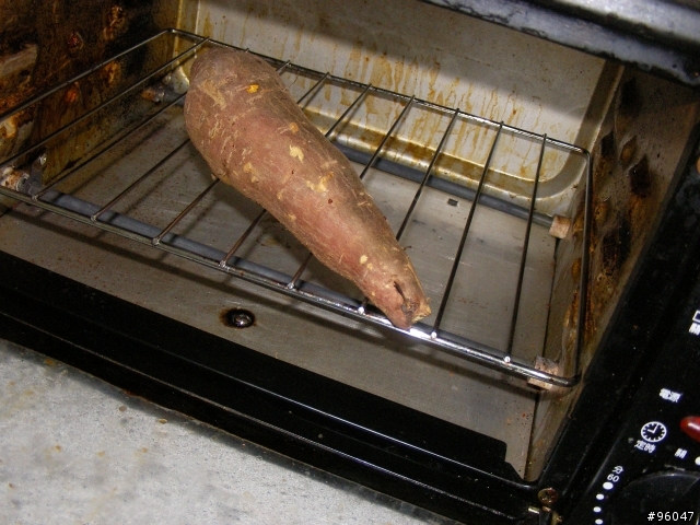 陰陰下雨天 熱熱烤地瓜