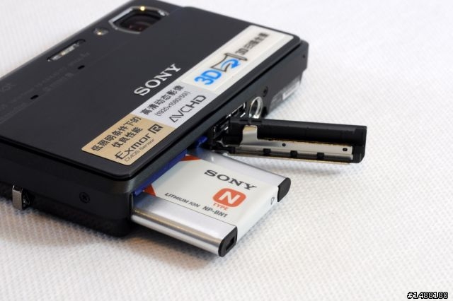 [開箱]SONY的新玩具 DSC-TX9 最新最好玩的輕薄相機～