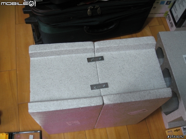 [DIY]空心磚(保麗龍+水泥)音響架